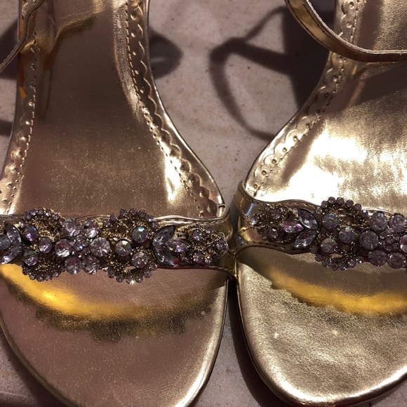 Shoes - Picture 5 of 5